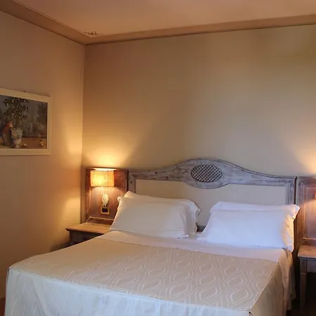Hotel Relais I Piastroni Monteverdi Marittimo