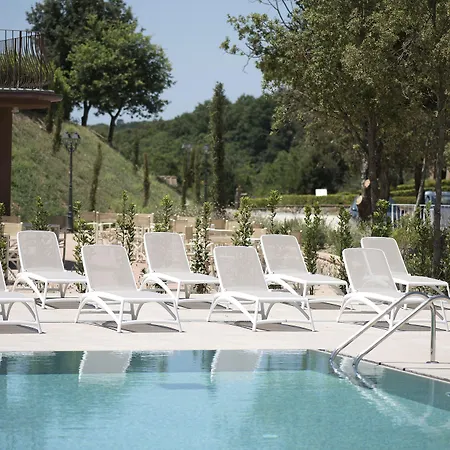 Отель Relais I Piastroni 4*